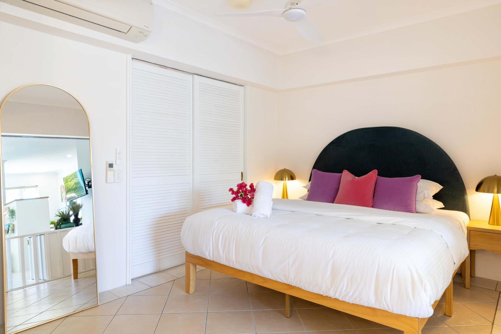 Casa Papaya Adults Only Apartment ポートダグラス エクステリア 写真