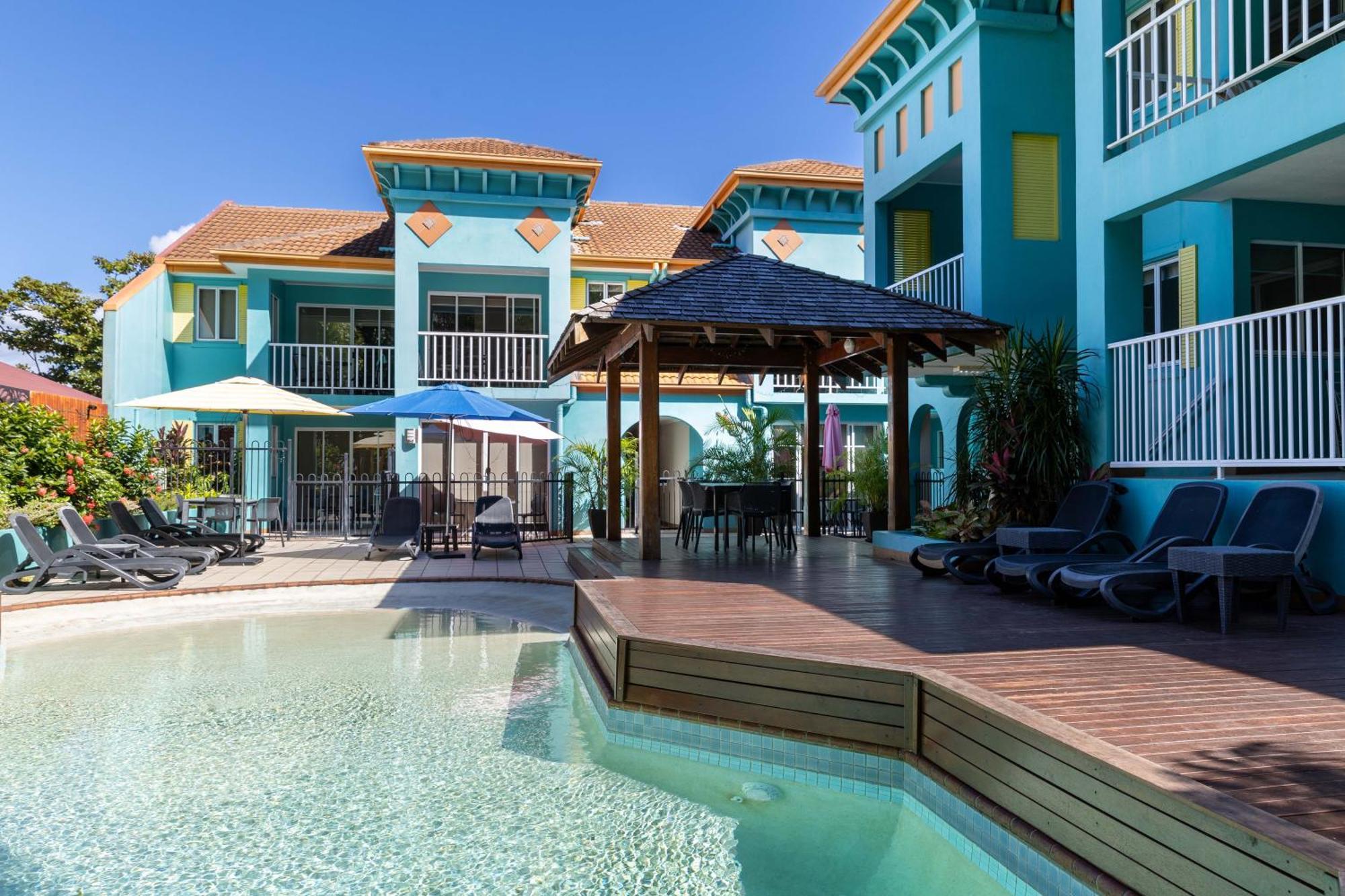 Casa Papaya Adults Only Apartment ポートダグラス エクステリア 写真
